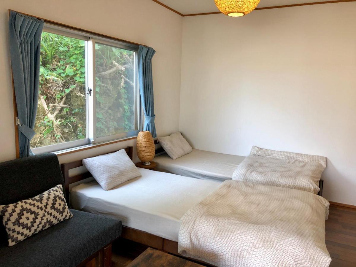 Life Is A Journey Hotel Yomitan Luaran gambar